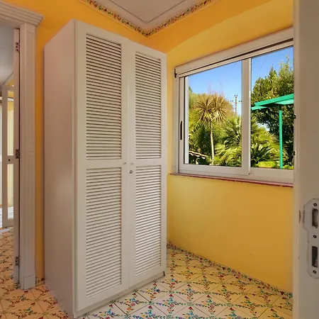 Maison Dileane Casa Silvana 1 Casa Con شقة